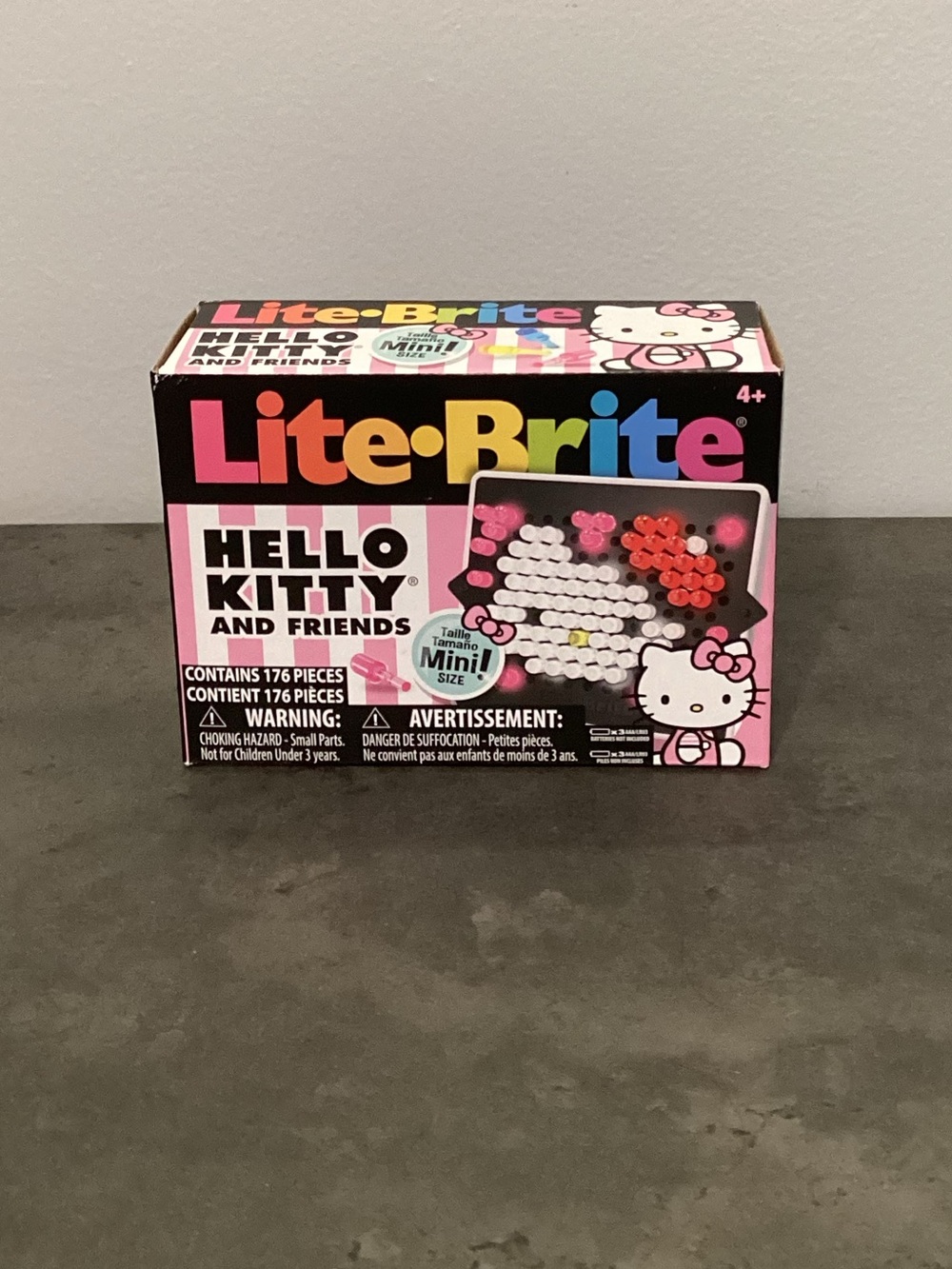 Hello Kitty Lite-Brite Mini Kit